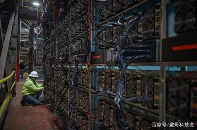Cooling solutions for mining farms in a desert setting